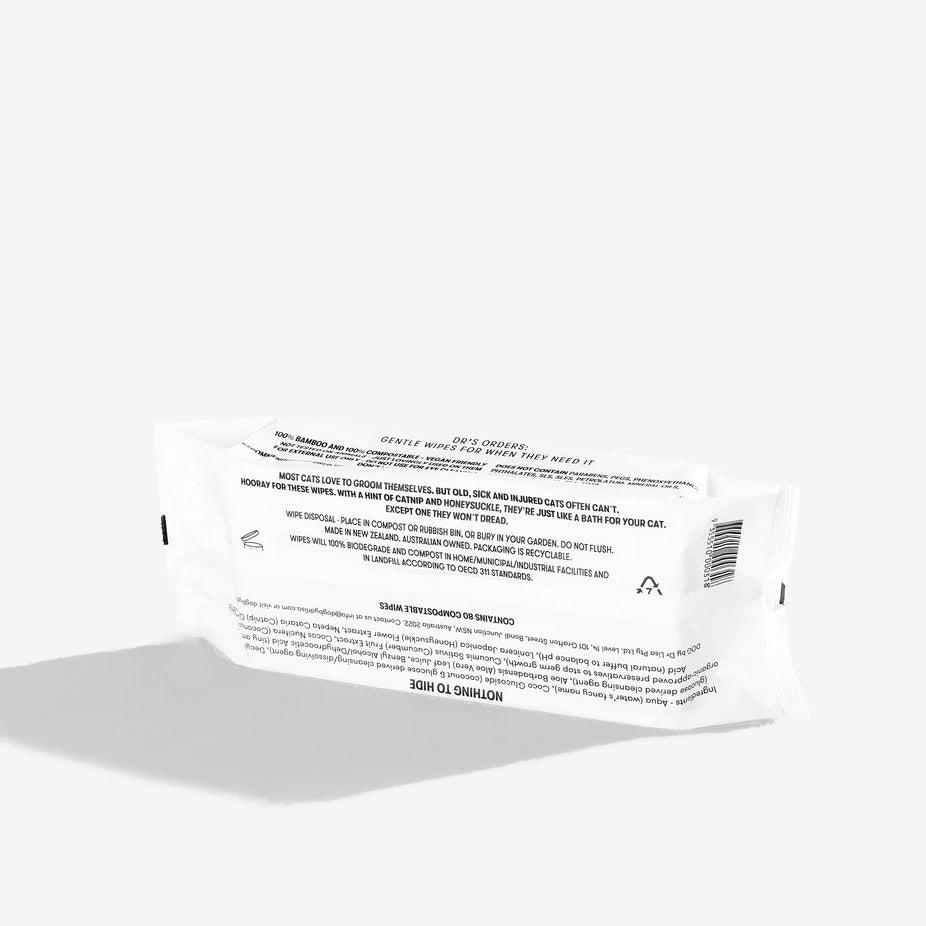 A pack of pet wipes with text description on a white background.